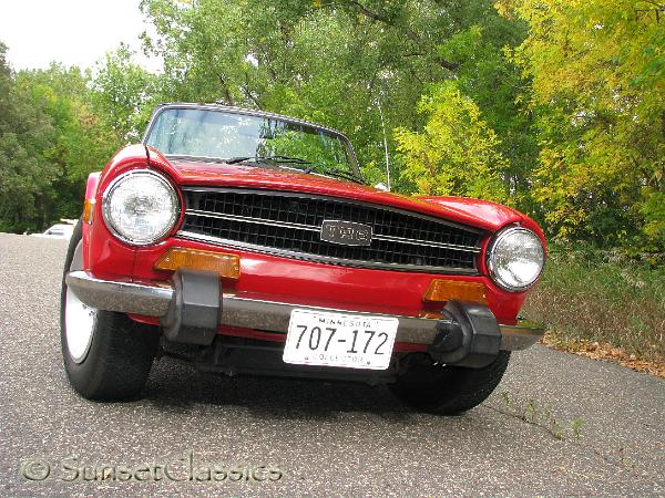 1974-triumph-tr6-586.jpg