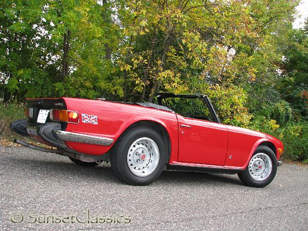 1974-triumph-tr6-592.jpg