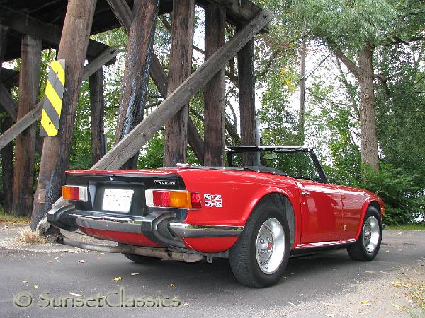 1974-triumph-tr6-620.jpg