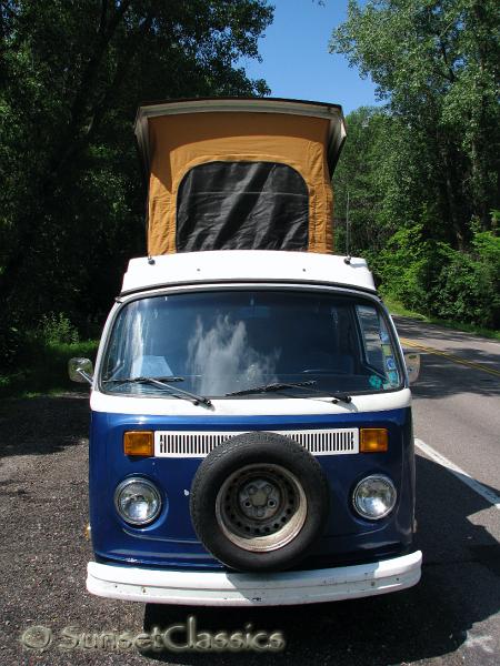 1974-vw-bus-pop-top-483.jpg