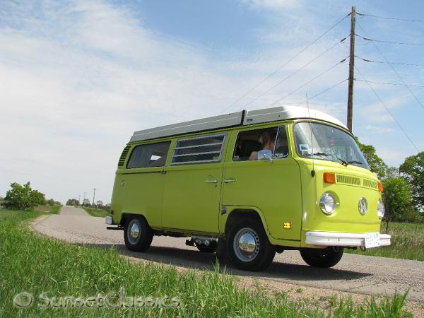 1974-vw-westy-020.jpg