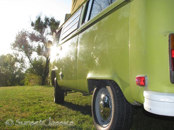 1974-vw-westy-626.jpg