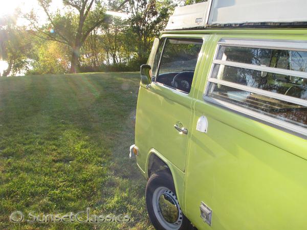 1974-vw-westy-674.jpg