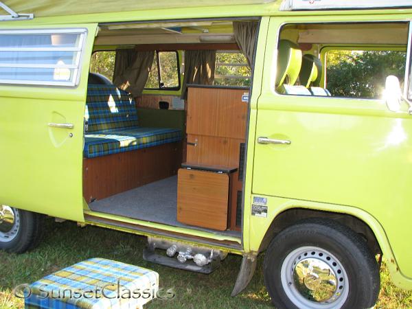 1974-vw-westy-585.jpg