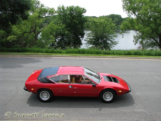 1975-lamborghini-urraco-680.jpg