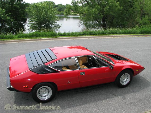 1975-lamborghini-urraco-687.jpg