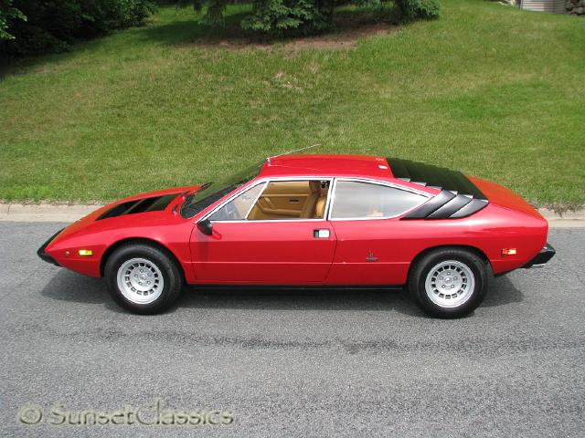 1975-lamborghini-urraco-696.jpg