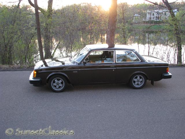 1980-volvo-354.jpg