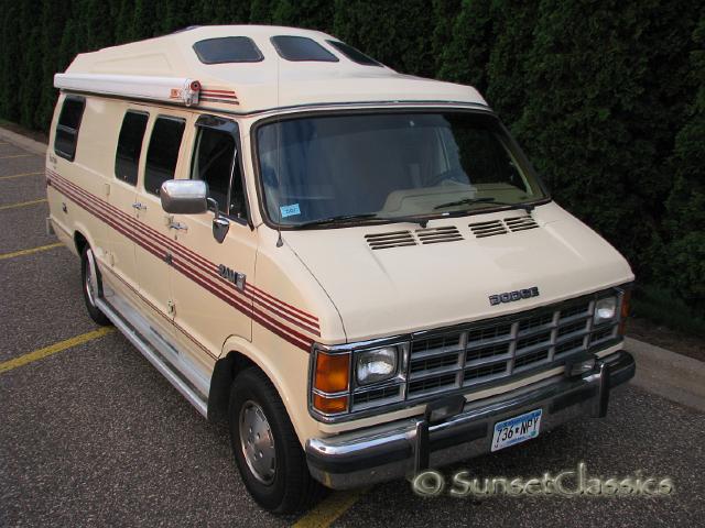 1988-dodge-rv-roadtrek-553.jpg