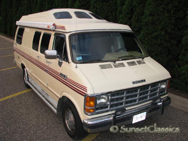 1988-dodge-rv-roadtrek-554.jpg