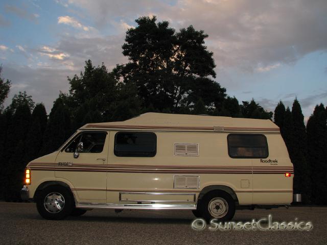 1988-dodge-rv-roadtrek-579.jpg