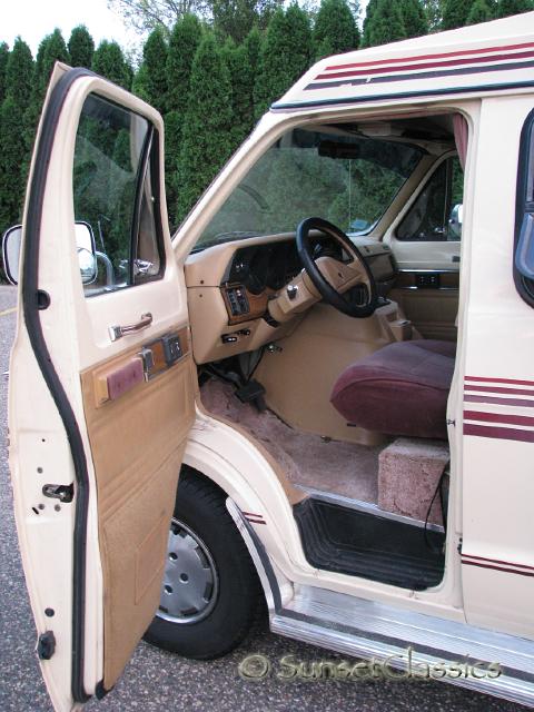 1988-dodge-rv-roadtrek-593.jpg