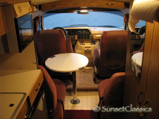 1988-dodge-rv-roadtrek-640.jpg