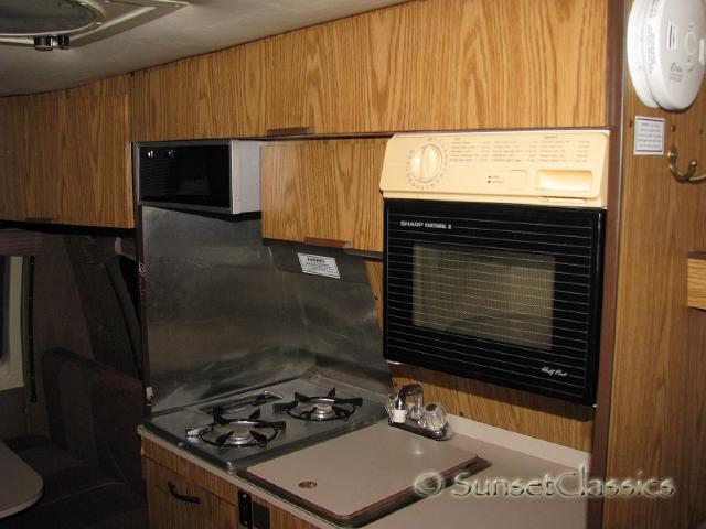 1988-dodge-rv-roadtrek-647.jpg