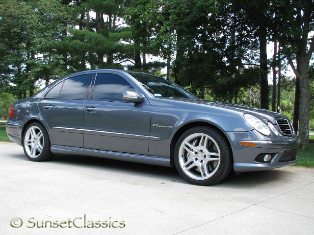 2006-mercedes-e55-amg-852.jpg